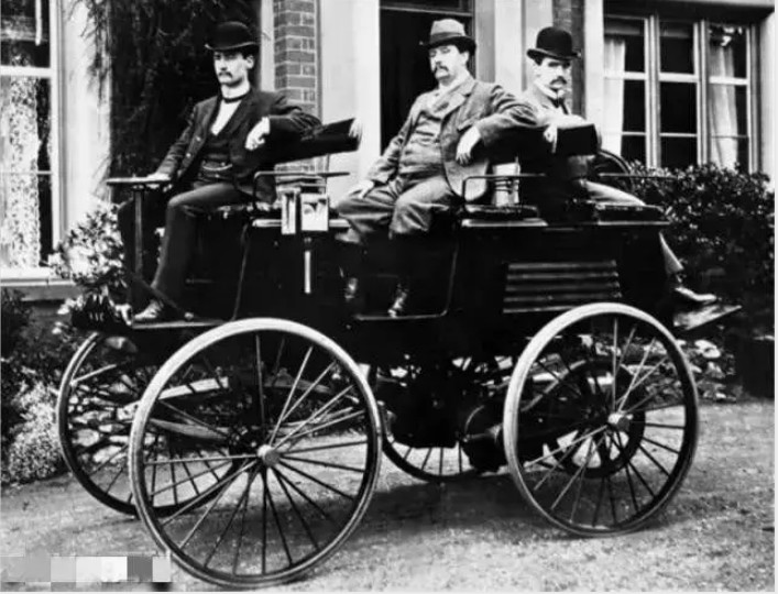 1884年生产的第一辆量产电动车 1884年生产的第一辆量产电动车